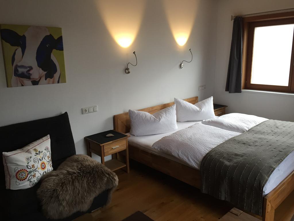 Mama Kaethe - Apartments Nenzing Habitación foto